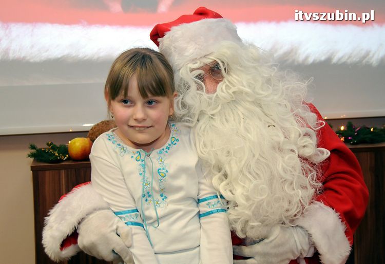 Spotkanie wigilijne w MGOPS w Szubinie dla podopiecznych