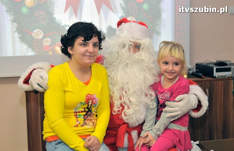 Spotkanie wigilijne w MGOPS w Szubinie dla podopiecznych