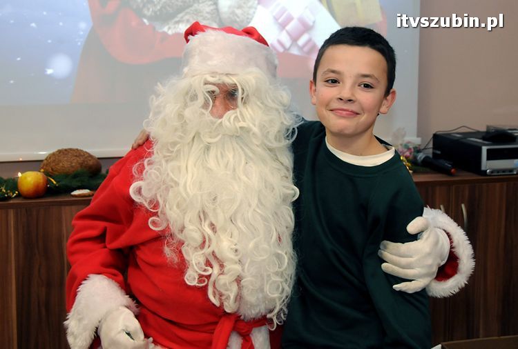 Spotkanie wigilijne w MGOPS w Szubinie dla podopiecznych