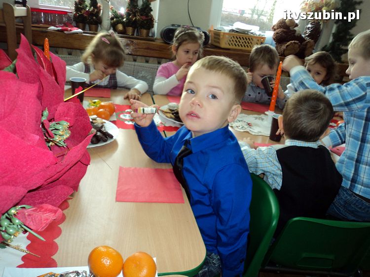 Wigilia, Gwiazdor, radość milusińskich bezcenna