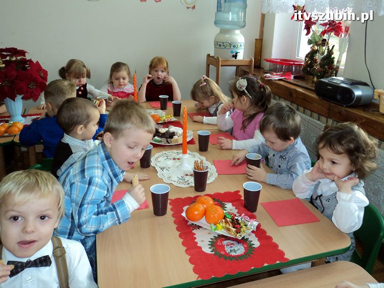 Wigilia, Gwiazdor, radość milusińskich bezcenna