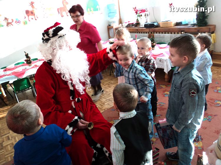 Wigilia, Gwiazdor, radość milusińskich bezcenna