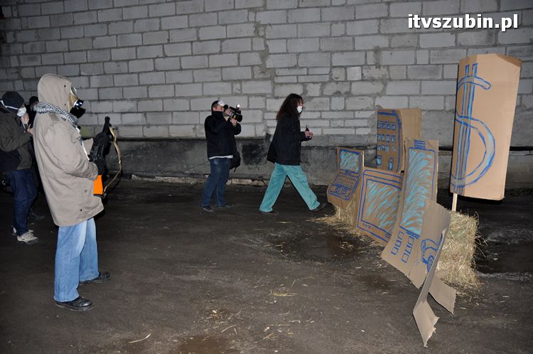 Koniec świata w Korytarzyku. Wernisaż prac 14 artystów