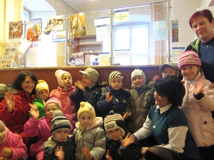 Mali turyści z Turu