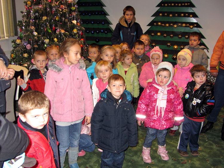 Mali turyści z Turu