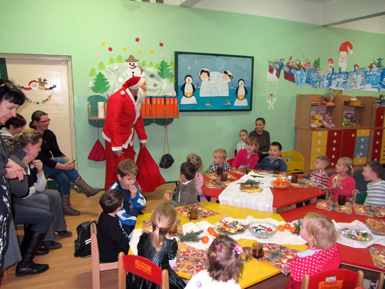 Mali turyści z Turu