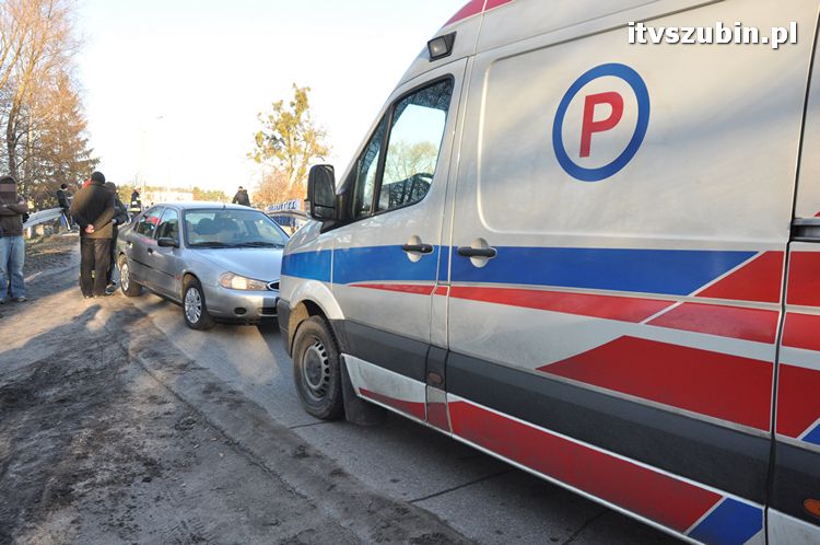 Potrącenie pieszej z dzieckiem w wózku w Turze