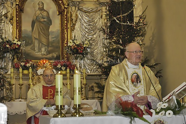 Uroczyste wprowadzenie relikwii I Stopnia bł. Jana Pawła II