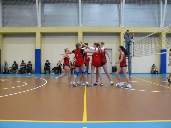 Siatkarki z ILO w Nakle Mistrzyniami Powiatu Nakielskiego