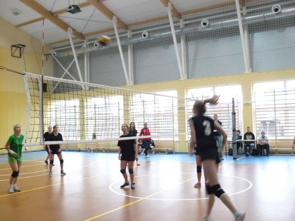 Siatkarki z ILO w Nakle Mistrzyniami Powiatu Nakielskiego