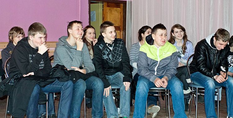 Teatr zwierciadłem życia