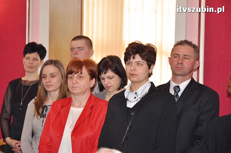 Cztery pary za długoletnie pożycie małżeńskie otrzymało medal nadany przez Prezydenta RP