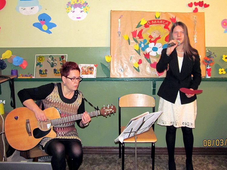 Koncertowy Dzień Kobiet w Słonawach [FILM]