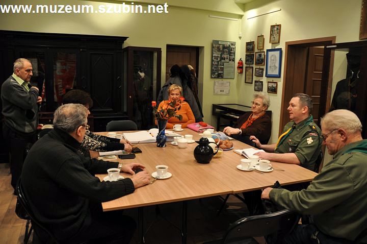 Harcerze o Czochralskim i planszach