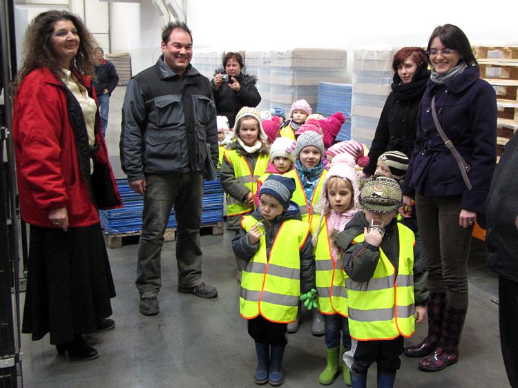 Mali turyści zwiedzili Hutę Szkła w Turze