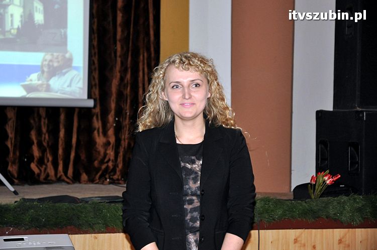 Seniorzy do szkoły - ruszył Uniwersytet Trzeciego Wieku w SDK