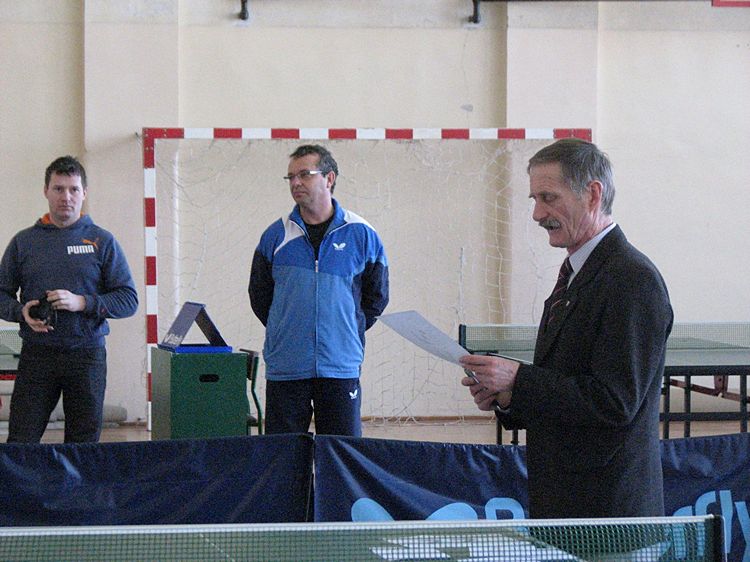 Półfinał Wojewódzki w Drużynowym Tenisie Stołowym Szkół Podstawowych