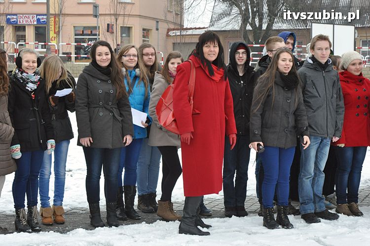 Pożegnanie zimy przez uczniów Gimnazjum nr 1 w Szubinie [FILM i FOTO]