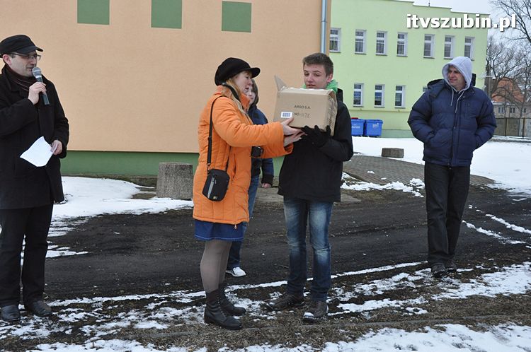 Pożegnanie zimy przez uczniów Gimnazjum nr 1 w Szubinie [FILM i FOTO]