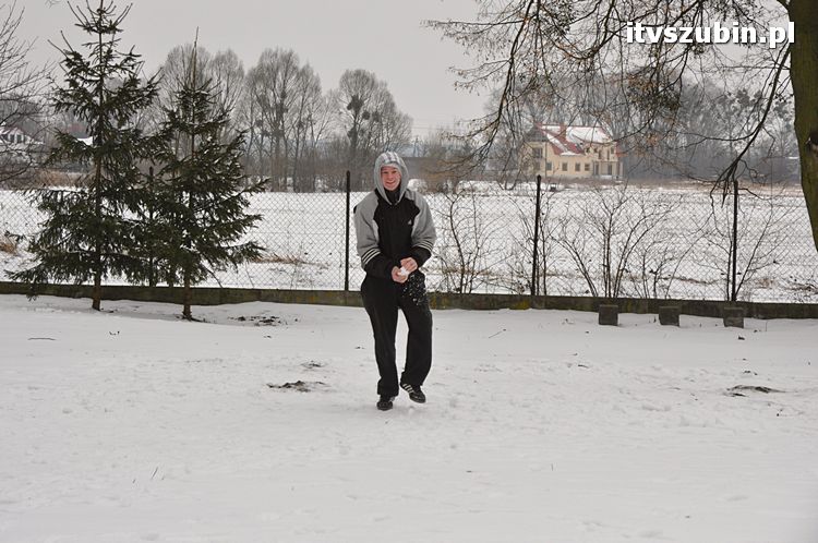 Pożegnanie zimy przez uczniów Gimnazjum nr 1 w Szubinie [FILM i FOTO]