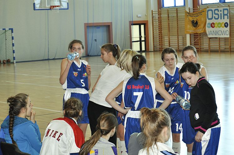 Ćwierćfinał wojewódzki w koszykówce gimnazjalnej dziewcząt