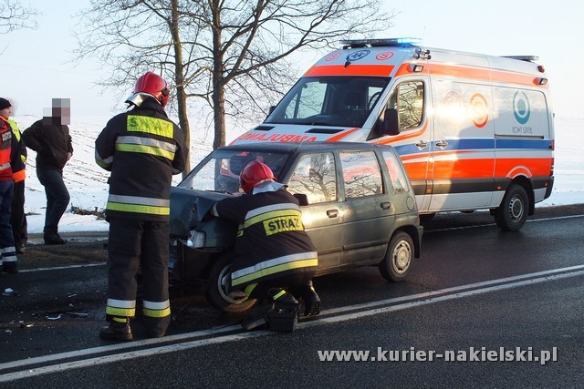 Zderzenie trzech samochodów w Trzeciewnicy