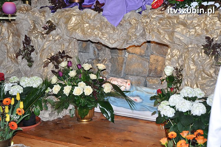 Święcenie pokarmów na stół wielkanocny w szubińskich kościołach