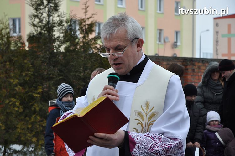 Święcenie pokarmów na stół wielkanocny w szubińskich kościołach