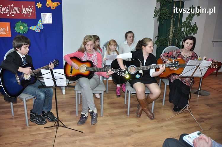 Uroczysty montaż słowno-muzyczny pn.
