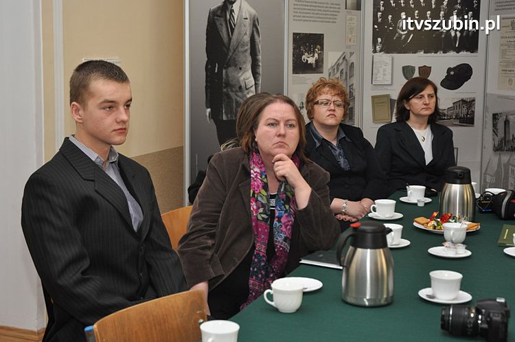 III Powiatowy Multimedialny Konkurs Historyczny ?Powiat Nakielski ? dzieje i tradycje?
