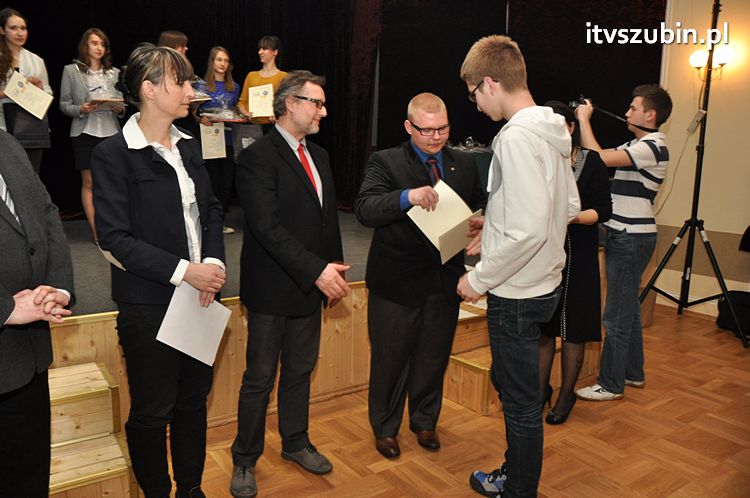 III Powiatowy Multimedialny Konkurs Historyczny ?Powiat Nakielski ? dzieje i tradycje?