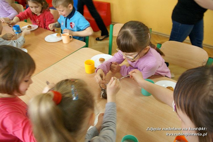 12 KWIETNIA - DZIEŃ CZEKOLADY