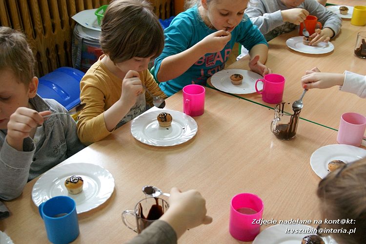 12 KWIETNIA - DZIEŃ CZEKOLADY