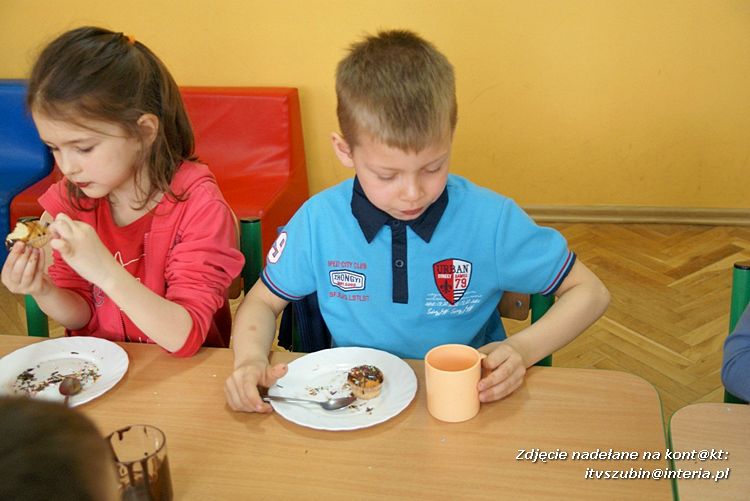 12 KWIETNIA - DZIEŃ CZEKOLADY
