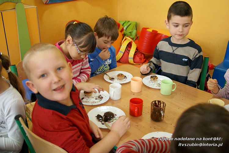 12 KWIETNIA - DZIEŃ CZEKOLADY