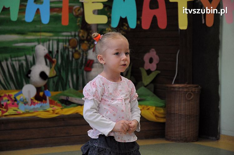 VIII Przedszkolnym Konkursie Recytatorskim ?ZDROWY I BEZPIECZNY PRZEDSZKOLAK TO JA?