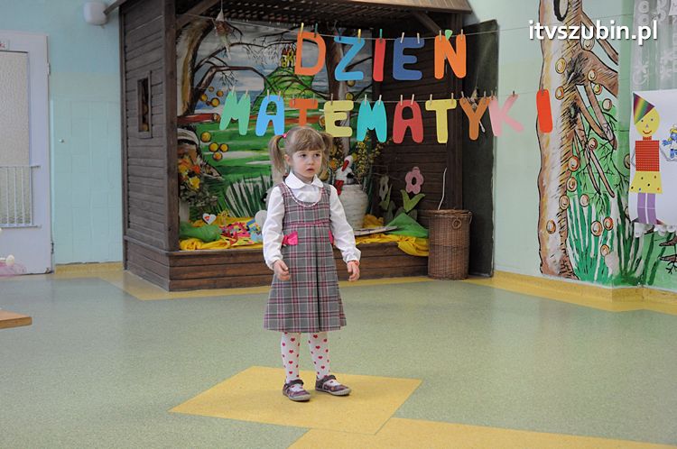 VIII Przedszkolnym Konkursie Recytatorskim ?ZDROWY I BEZPIECZNY PRZEDSZKOLAK TO JA?