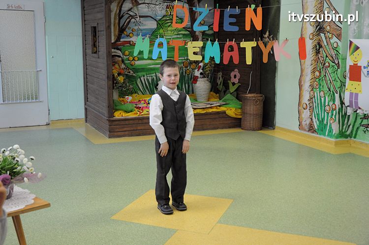VIII Przedszkolnym Konkursie Recytatorskim ?ZDROWY I BEZPIECZNY PRZEDSZKOLAK TO JA?