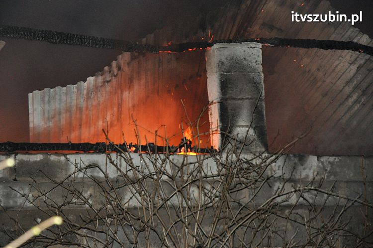 Pożar dawnej stajni w Turze