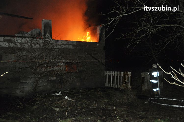 Pożar dawnej stajni w Turze