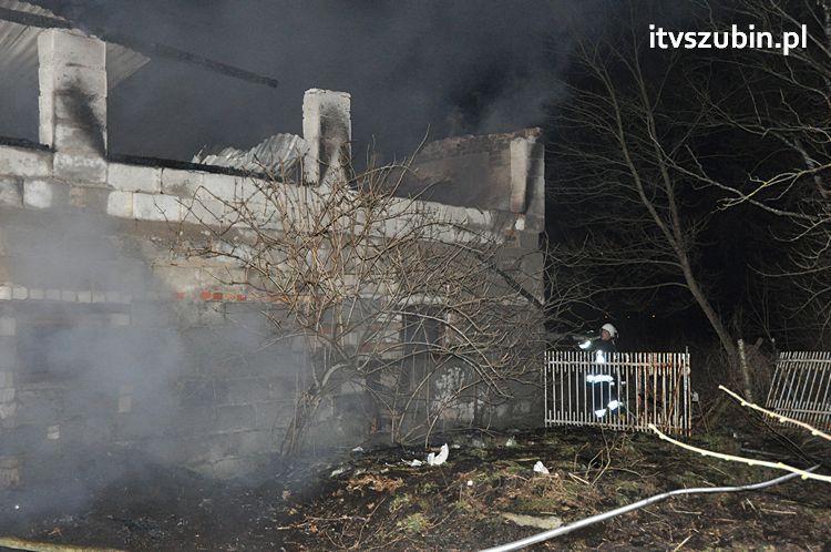 Pożar dawnej stajni w Turze
