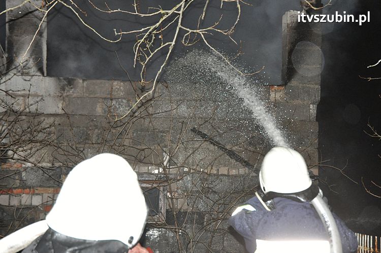 Pożar dawnej stajni w Turze