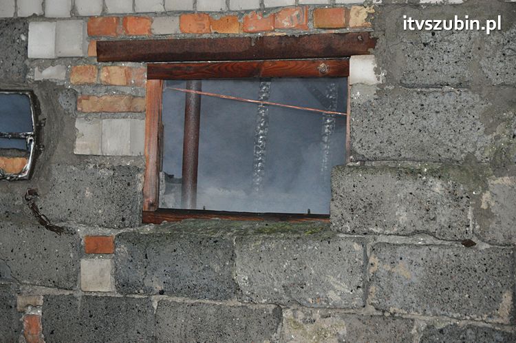 Pożar dawnej stajni w Turze