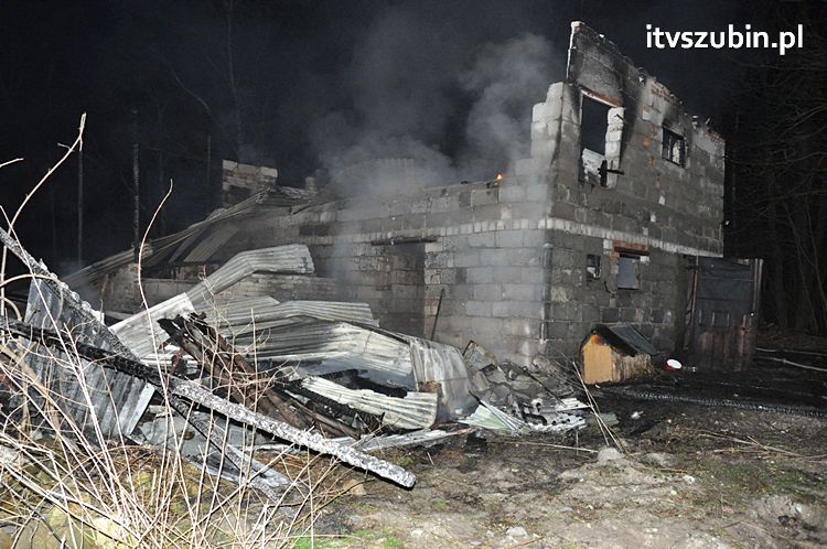Pożar dawnej stajni w Turze