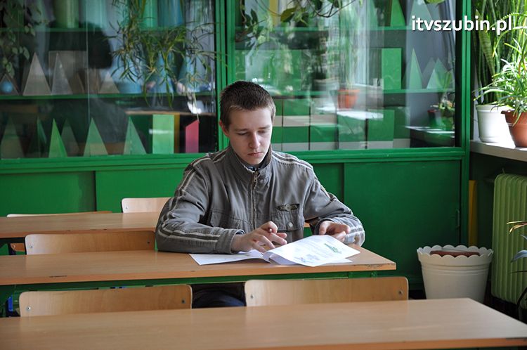 Powiatowy Turniej Wiedzy o Bezpieczeństwie Ruchu Drogowego