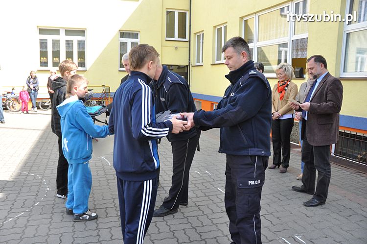 Powiatowy Turniej Wiedzy o Bezpieczeństwie Ruchu Drogowego