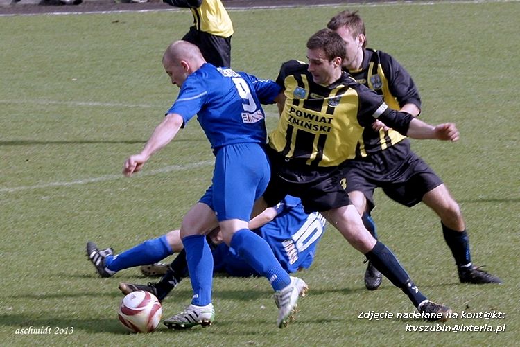 MLKS Noteć Łabiszyn - LKS Szubinianka Szubin 1:2