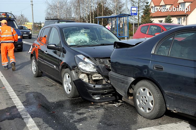 Zdarzenie trzech samochodów w Zamościu, gmina Szubin
