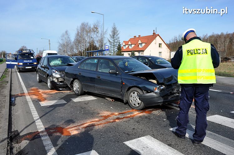 Zdarzenie trzech samochodów w Zamościu, gmina Szubin