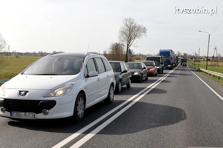 Zdarzenie trzech samochodów w Zamościu, gmina Szubin